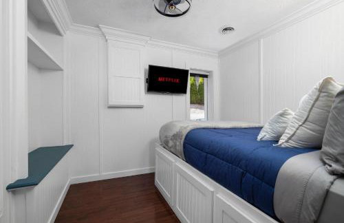 Stunning Newly Renovated Modern Beach House - 7633 - Foto 90