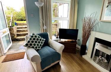 Beautiful & Peaceful Garden Retreat at 'The Lower Deck' - Foto 6