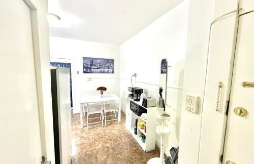 7-14 mins to Times Square, Rare unit! - Foto 11