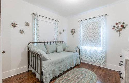 Stylish 3br Cozy Home 10min Drive from ND! - Foto 53