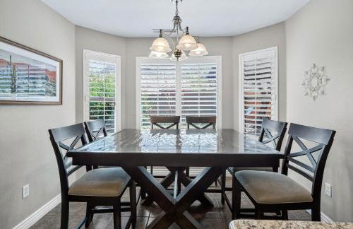 Near Zion 3BR Sleeps 8 Covered Patio Dining - Foto 7