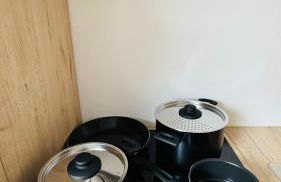 Charming Attic Retreat with Sloped Roof - Foto 10