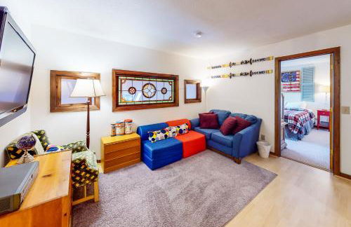 The Summit: 46 - Photo 16