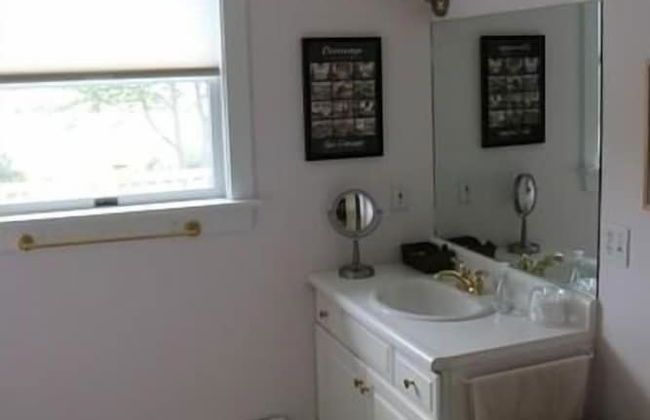 Cadillac Views - Photo 13