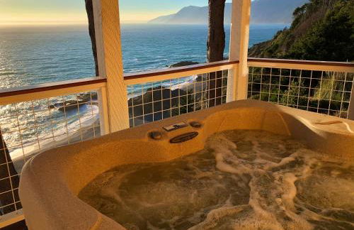 Amazing Oceanview 2 bedroom Oceanfront! by OceanviewHotTubs Shelter Cove, CA Tesla EV Station - Foto 33