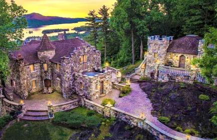Breathtaking Cottage Rental on Castle Grounds Overlooking Lake George - Foto 6