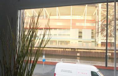 1 Fitzhamon Embankment APARTMENTS opposite Principality Stadium - LONG STAY OFFER - Foto 11