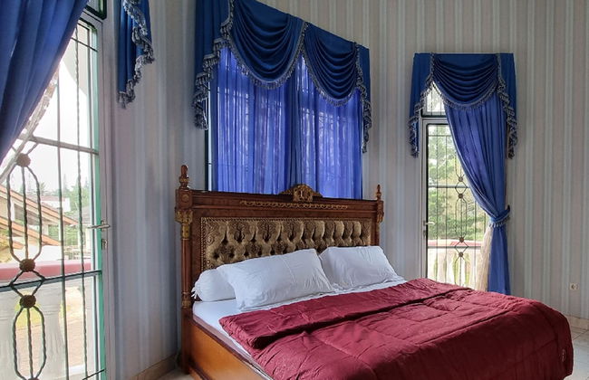 Villa Kota Bunga Allamanda - Foto 12