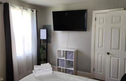 Hangout by firepit near USC with PET - Foto 12