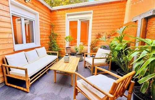 Maison Langevin 2-Bedroom House with Cozy Garden & Patio - Foto 1