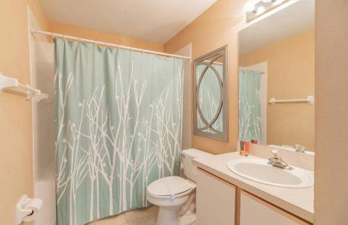 NEAR DIS & Sleeps 10! TWO King Master BR Suites, Bunks For The Kids, Private Patio, NO Steps, Pool, LOW Rates! - Foto 69