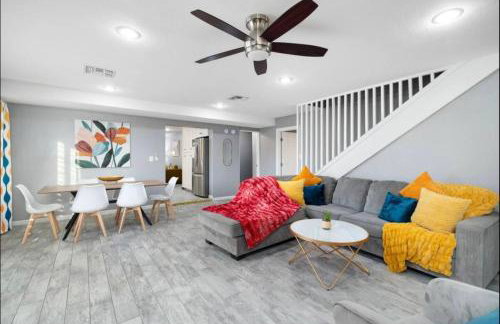 5BR with Pool & Backyard ParadiseSleeps 10 Guests - Foto 63