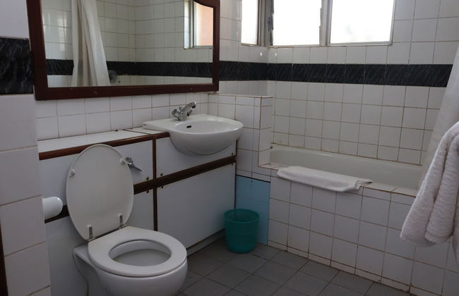 Golf Course Apartments - Photo 21