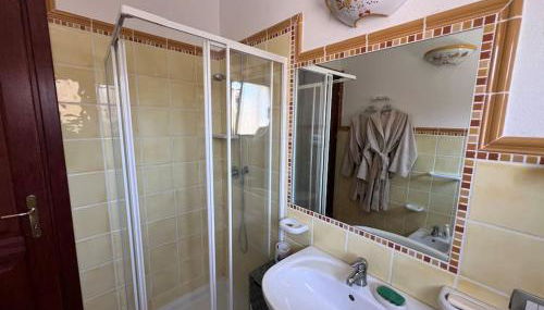 Lovely Apartment with terrace and Air Conditioning - Foto 3