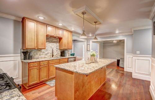 Hideaway Pool Retreat 18 miles from downtown Atlanta - Foto 33