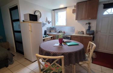 À la campagne, studio 25M2-pour 2p, CALME, wifi, jardin, parking - Photo 12