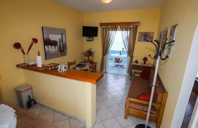 Agios Georgios - 2 Beds - Sleeps 5 - Free Parking - Foto 10