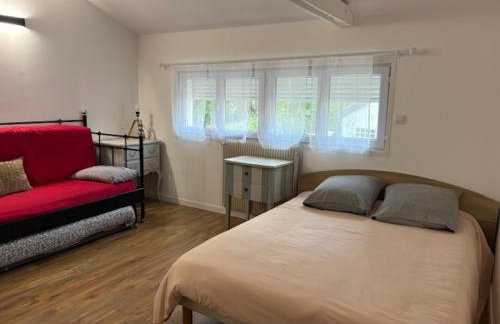 Paris Eiffel Tower et Disney apartments, parkings gratuits et sécurisés, 10 minutes métro to Paris - Foto 34