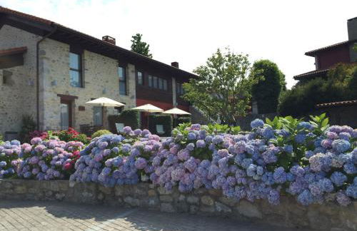 Apartamentos El Hospital de Villahormes - Foto 2