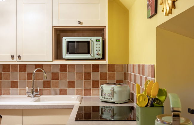 Sunflower Cottage - Photo 9