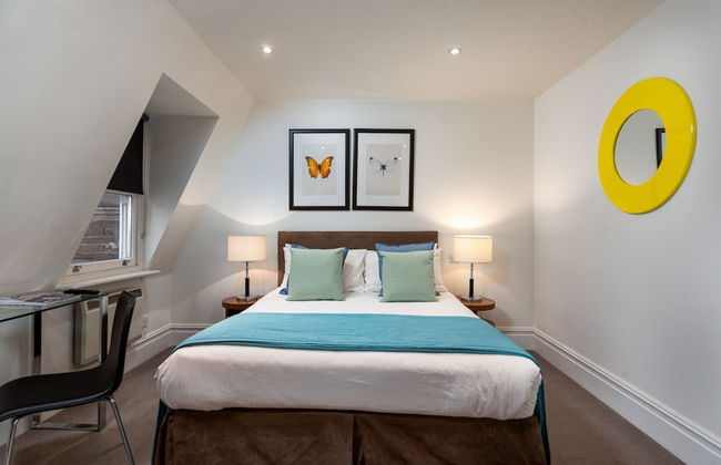 The Apartments Chelsea - Photo 33