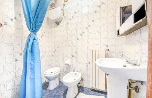 6 Bedroom Stunning Home In Monticello Amiata - Foto 41