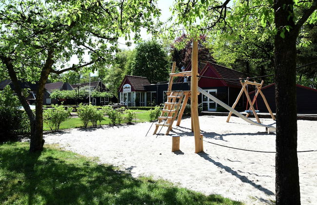 Cozy Holiday Home with Dishwasher near Zwolle - Foto 17