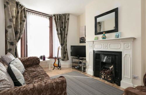 Comfy Home King Size Bed close to Asda & Sefton Park, Very Fast WIFI! - Foto 2
