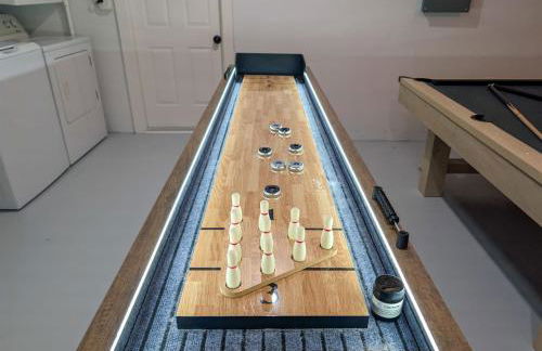 Luxe Getaway w Pool, Games & Fun Vibes - Foto 57