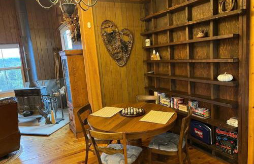 Abandoned Rail Cabin -19 miles to Breckenridge! Hot Tub! - Foto 27