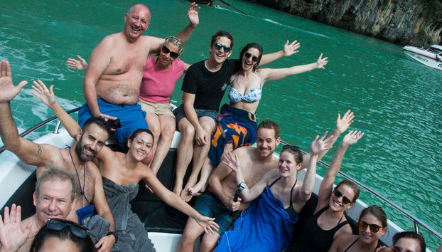 Snorkeling à Hong Islands