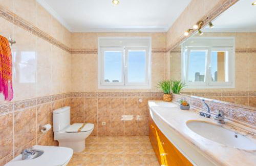 Villa Almendros - PlusHolidays - Photo 42