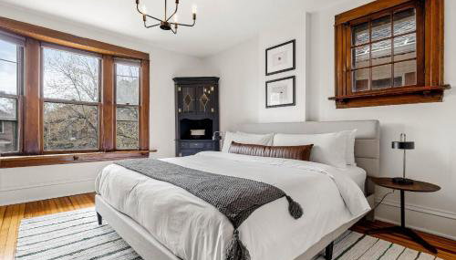 Chic Victorian Manor - Sleeps 12 - Congress Park - Foto 3