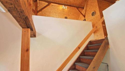 Alter Stall - Photo 5