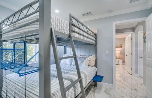 Game Room and Screened Lanai Pine Island Getaway! - Foto 17