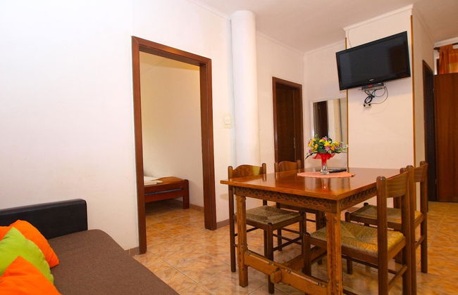 Apartment 1408 - Photo 23