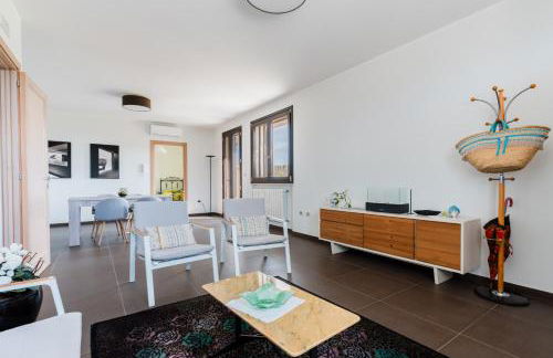 Intera villa ad uso esclusivo con 2 bagni 4 camere da letto,garage,giardino,area fitness,lavatrice,wifi - Foto 6