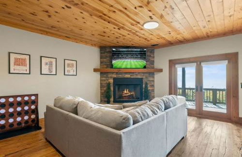 Mountain High - Hot Tub Game Room and Views - Foto 14