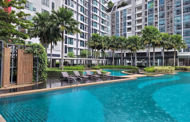 V Residence SunwayVelocity by SleepyBear - Foto 1