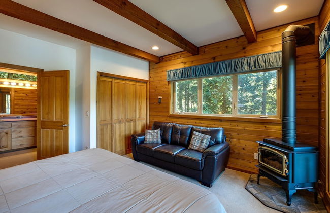 07MF - Lake Front - Hot Tub - BBQ - Sleeps 8 - Foto 8