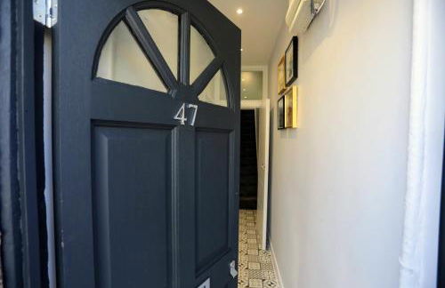 Aisiki Apartments at Stanhope Road, North Finchley, Airconditioned Multiple 2 or 3-Bedroom, Pet Friendly Duplex Flats, King or Twin Beds with Free WiFi - Foto 48