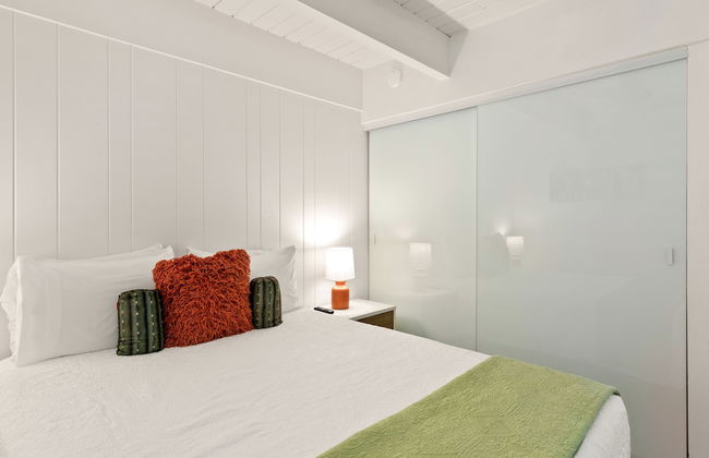 Mid Century Ranch - Private Resort-style Pool! - Foto 5