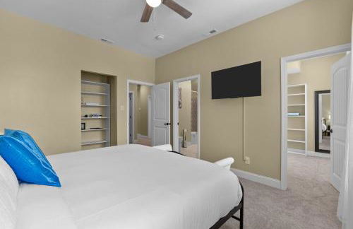 Red Brick Hideaway | JZ Vacation Rentals - Photo 56