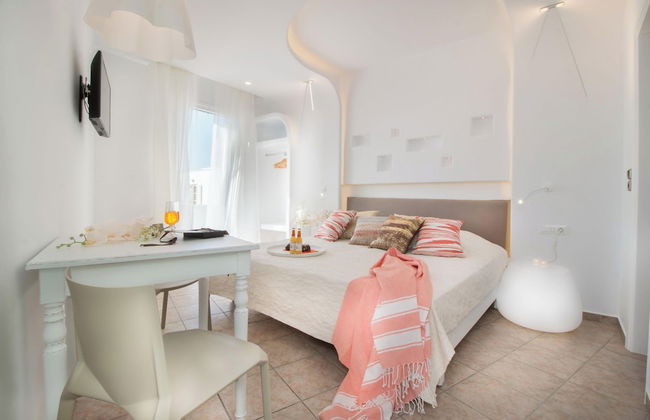 Spiros Hotel - Photo 55