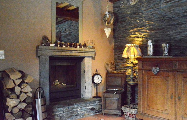 Champlon Villa Near Forest - Photo 17