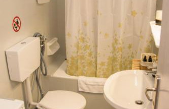 Lilia-RentalApartments - Photo 69