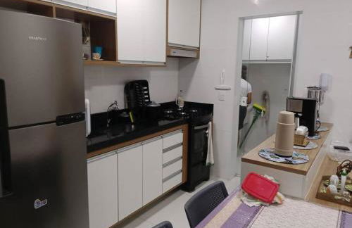 A 350 metros Praia Toninhas - Foto 13