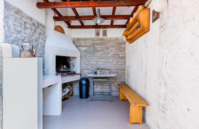 Villa Belezza Sleeps 8 With Pool - Foto 35