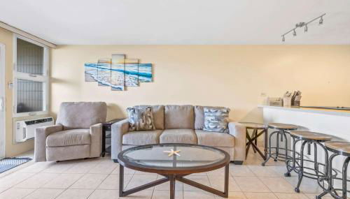 Amazing Beachfront Condo by Pool - Foto 5