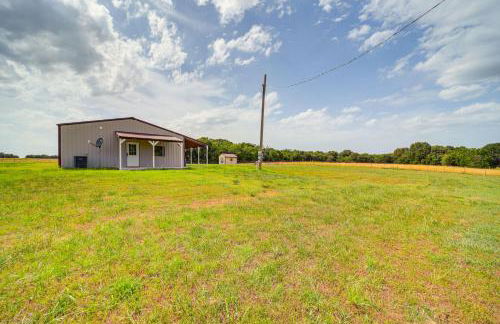 Peaceful Vinita Home with Fire Pit 11 Mi to Lake! - Foto 21